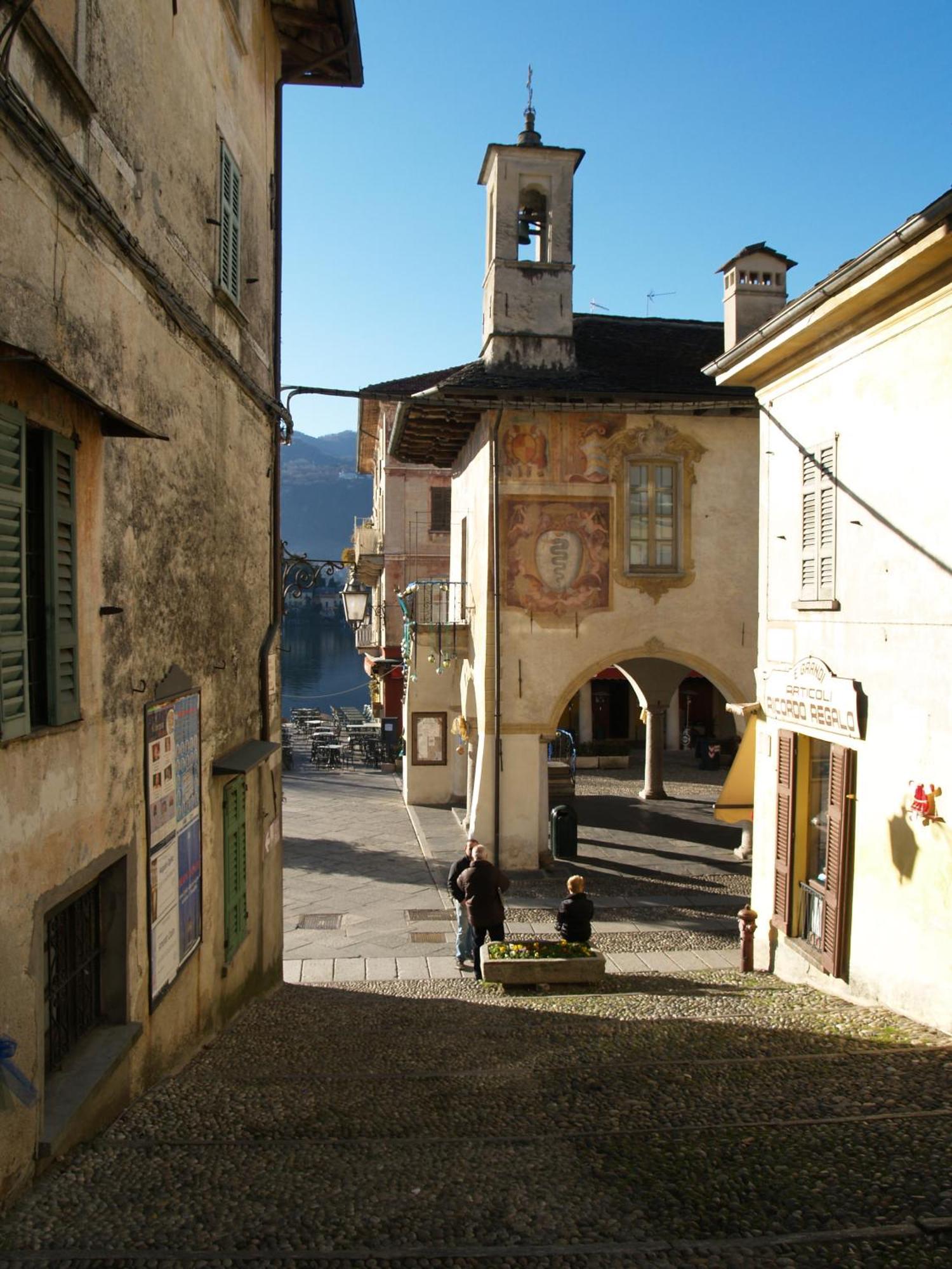 -Ortaflats- Appartamenti Imbarcadero & Palazzotto Orta San Giulio Exterior photo