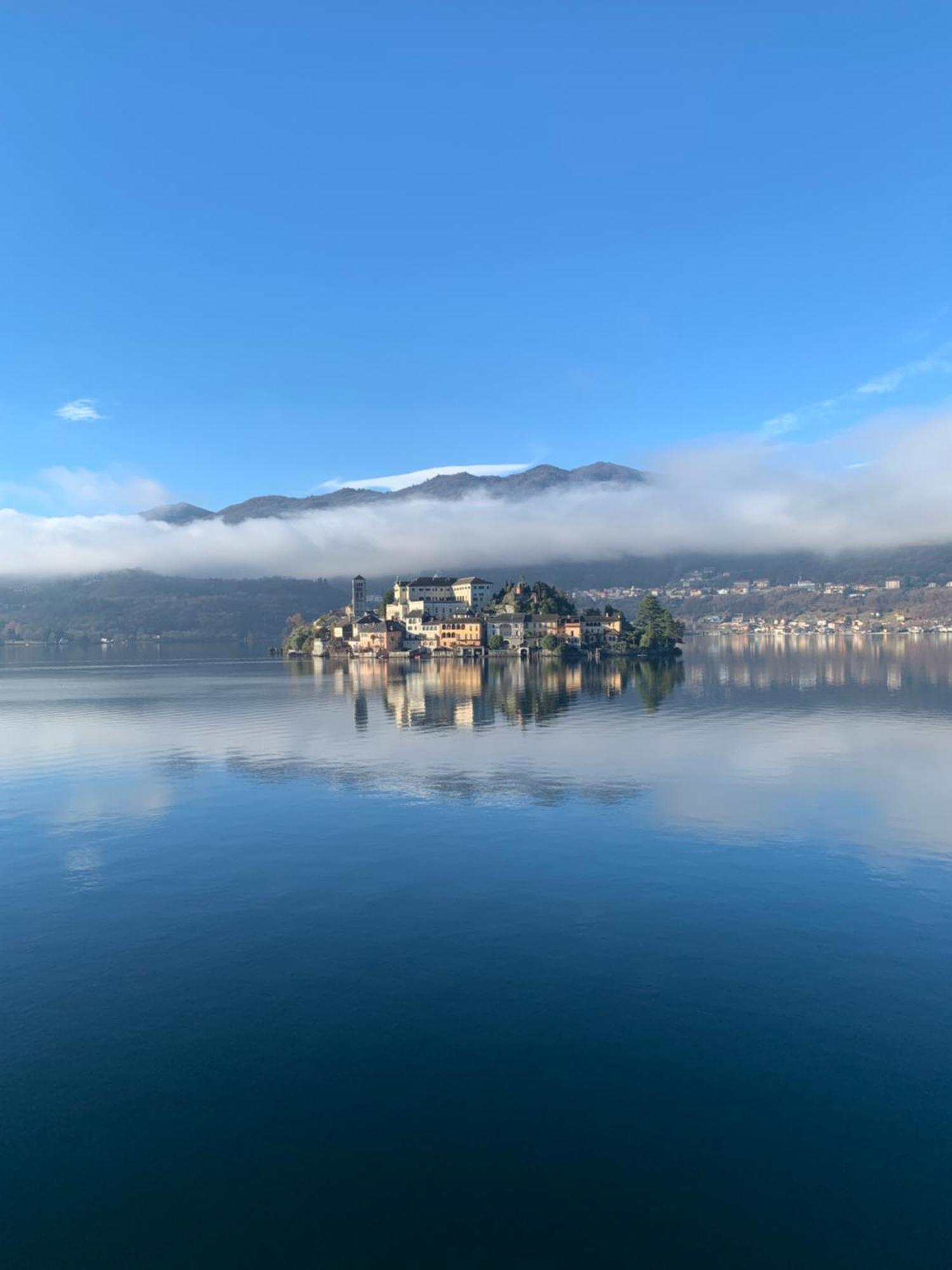 -Ortaflats- Appartamenti Imbarcadero & Palazzotto Orta San Giulio Exterior photo