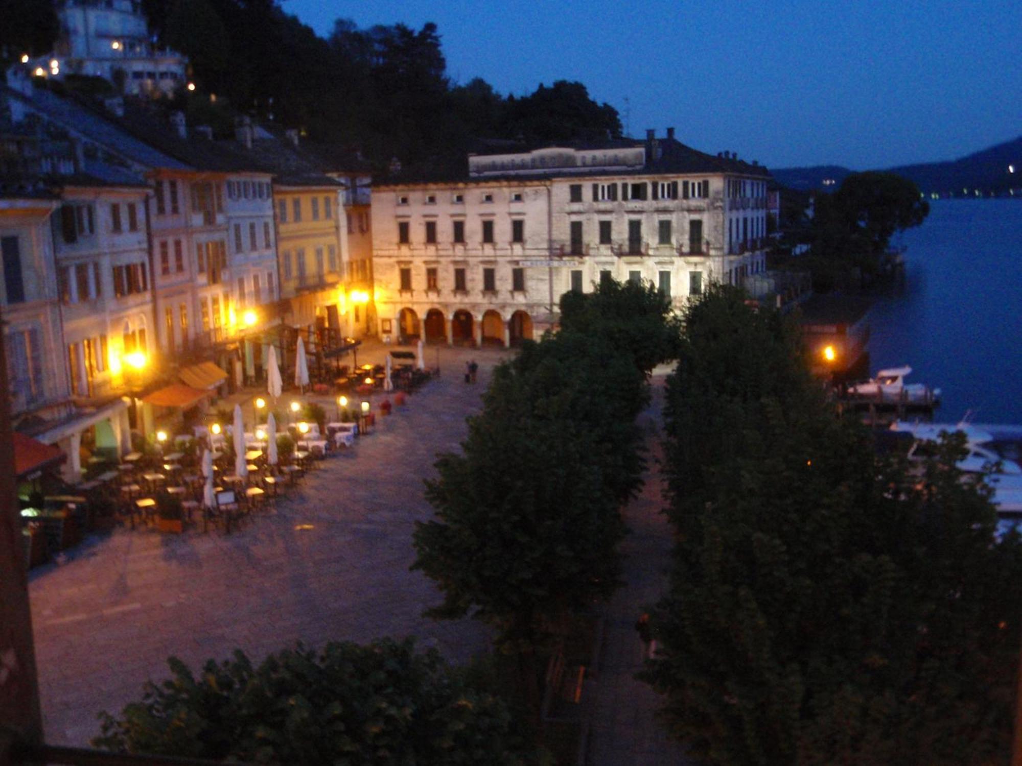 -Ortaflats- Appartamenti Imbarcadero & Palazzotto Orta San Giulio Exterior photo